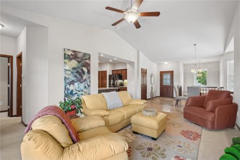 465 2nd Street Fairfax IA 52228