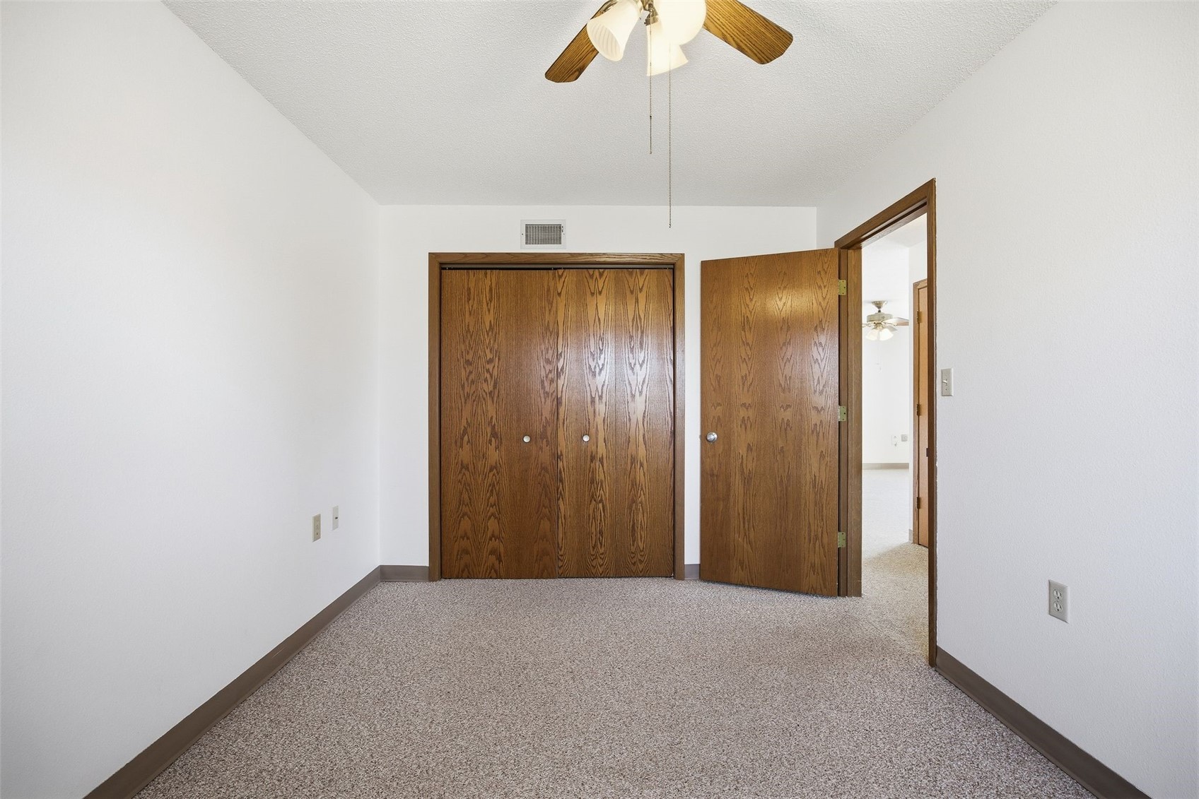 730 S Market Street Solon IA 52333