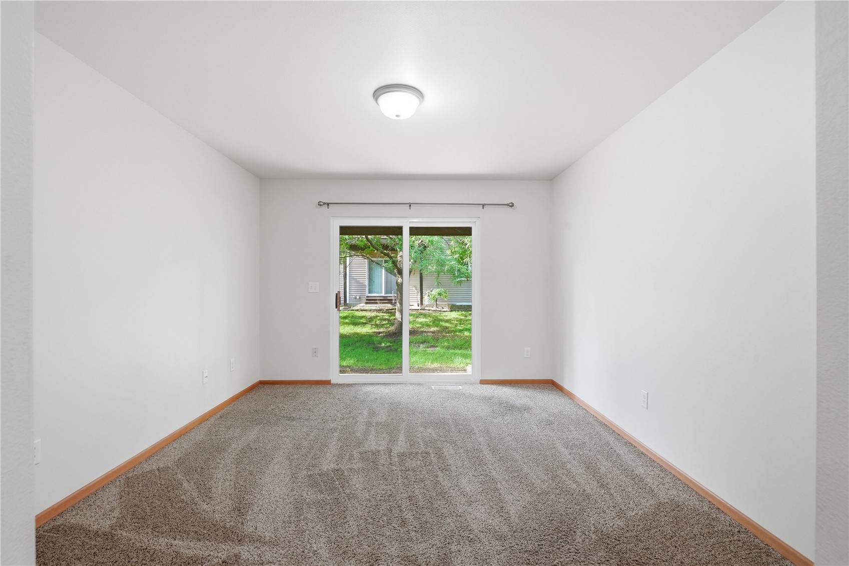 1009 Twilight Drive North Liberty IA 52317
