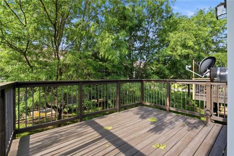 1009 Twilight Drive North Liberty IA 52317