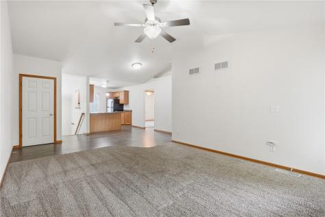 1009 Twilight Drive North Liberty IA 52317