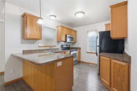 1009 Twilight Drive North Liberty IA 52317