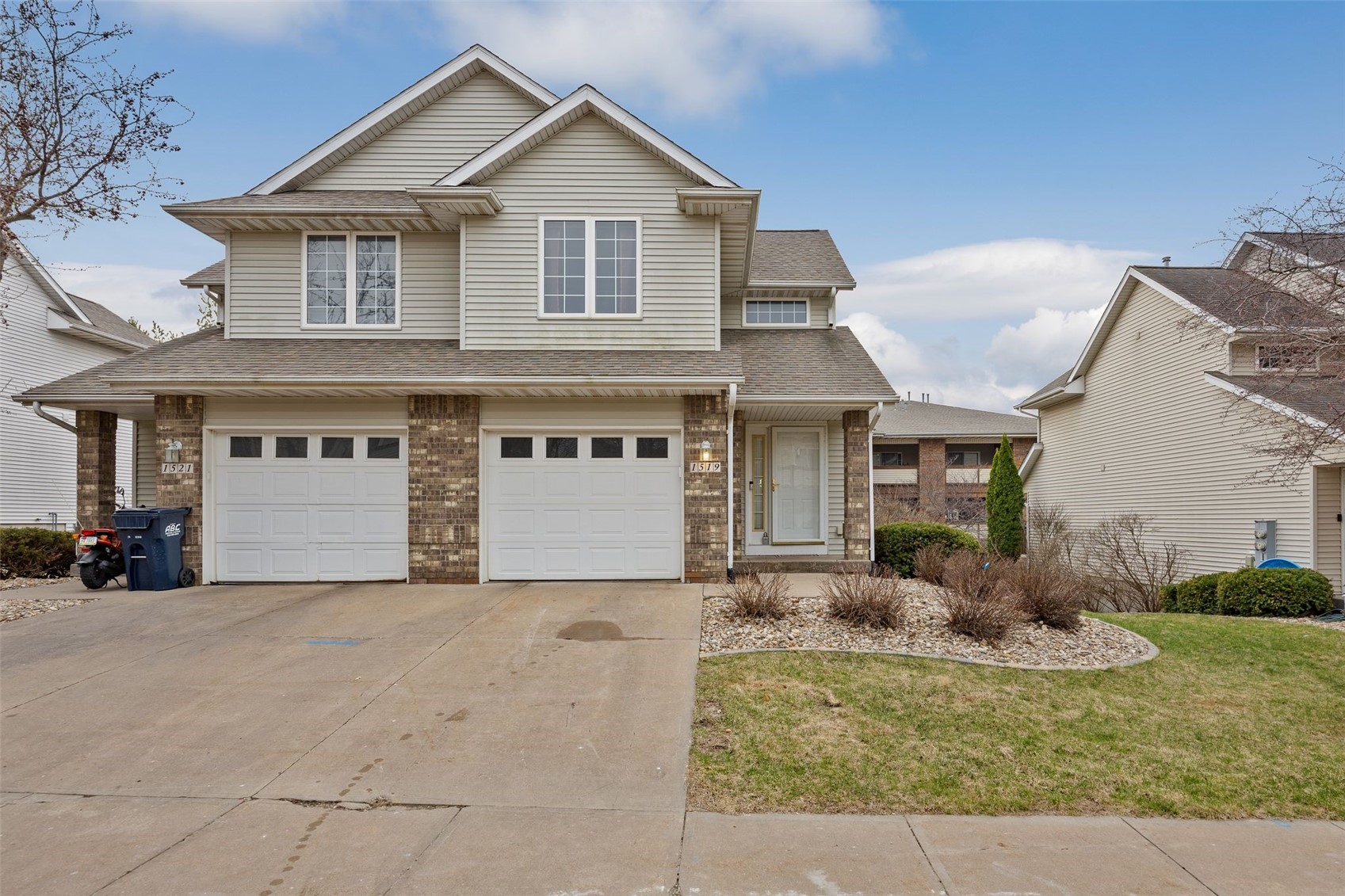1519 Ranier Drive Iowa City IA 52246