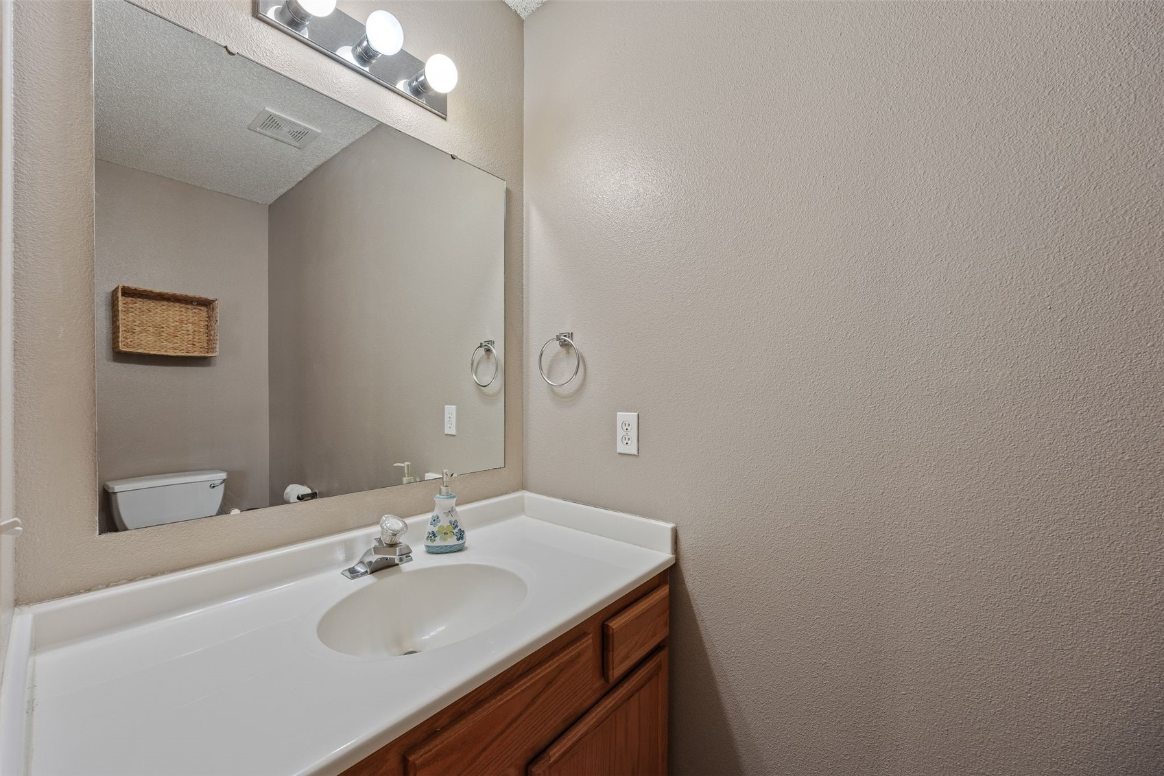 1519 Ranier Drive Iowa City IA 52246