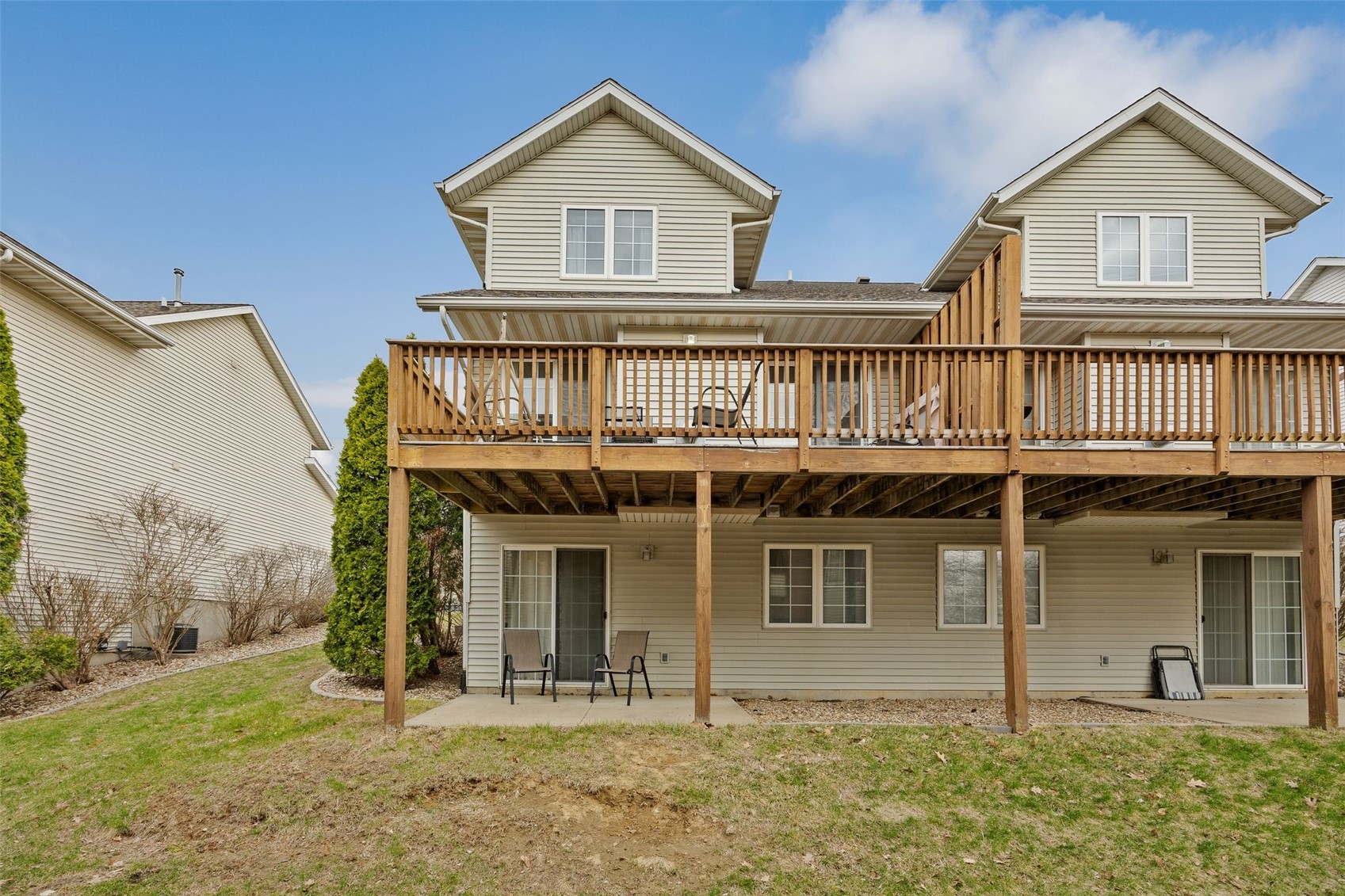 1519 Ranier Drive Iowa City IA 52246