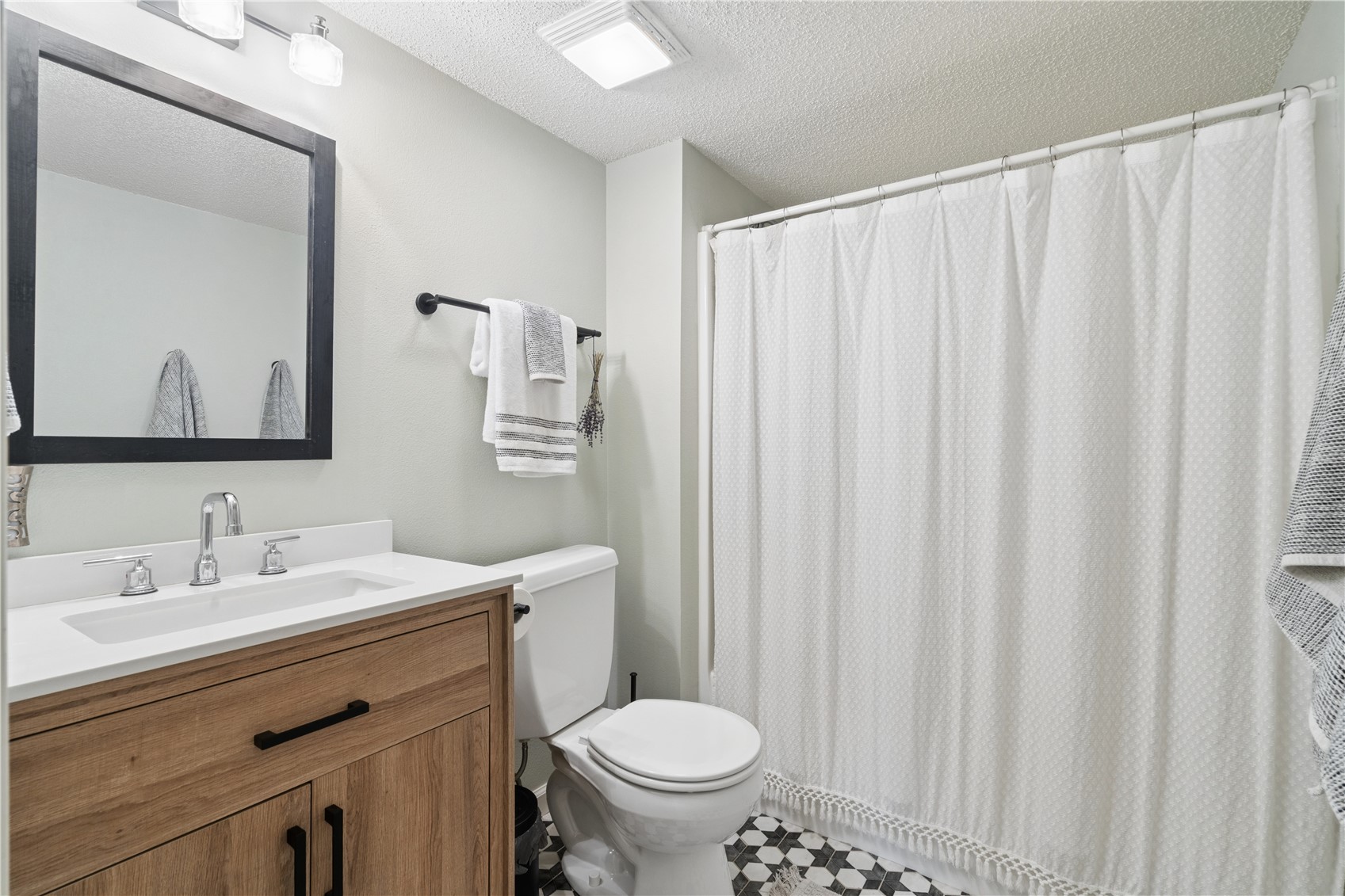 528 Westside Drive Iowa City IA 52246
