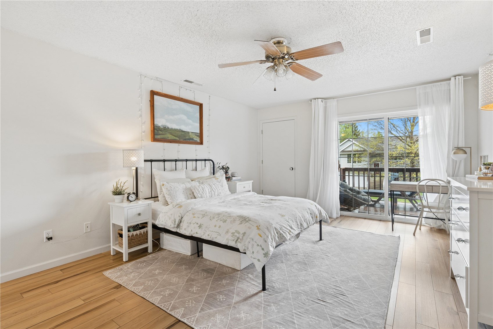 528 Westside Drive Iowa City IA 52246