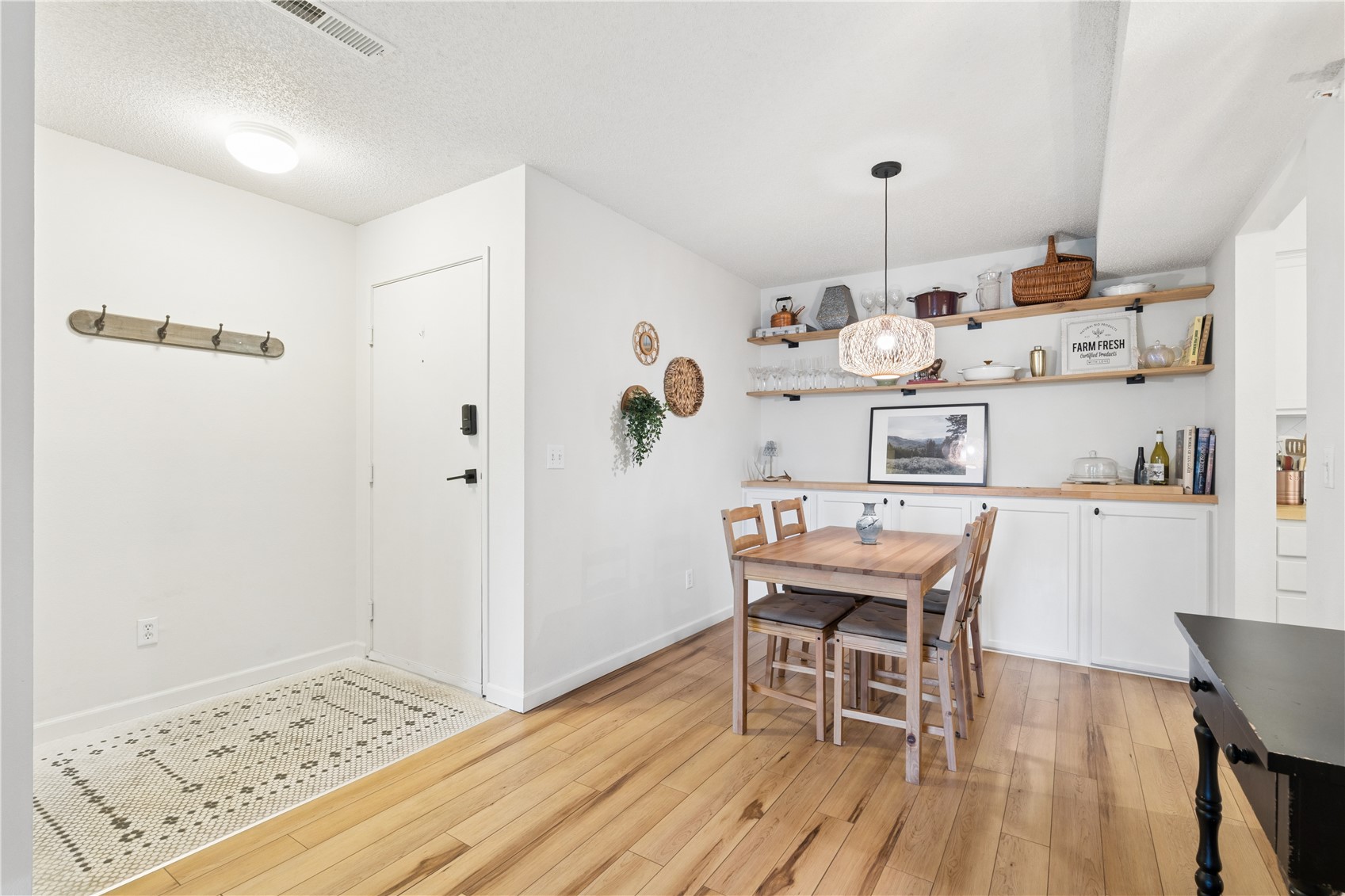528 Westside Drive Iowa City IA 52246