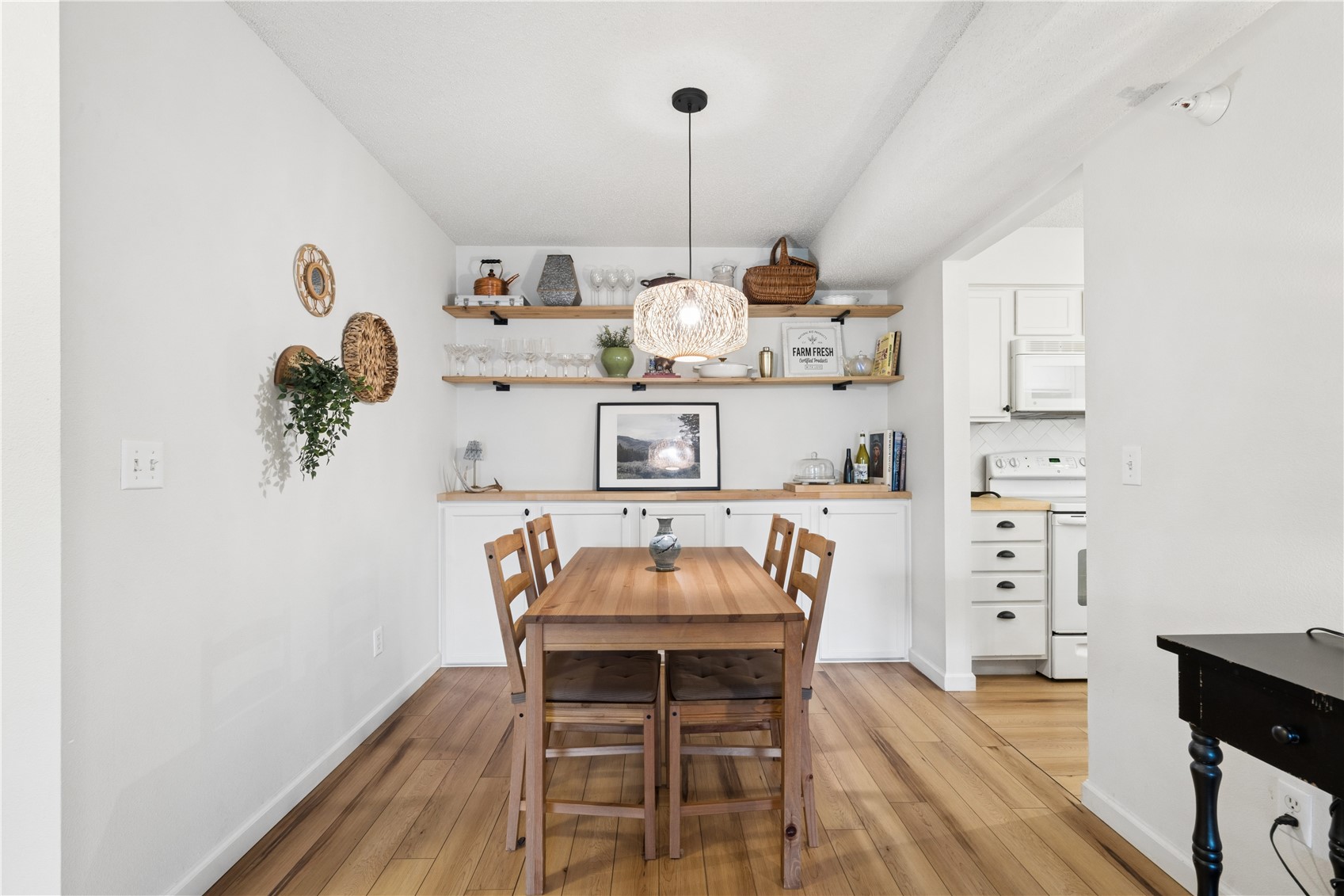 528 Westside Drive Iowa City IA 52246