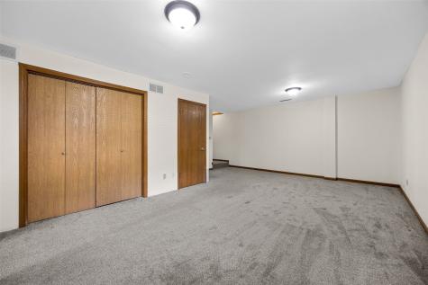 1914 12th Avenue Coralville IA 52241