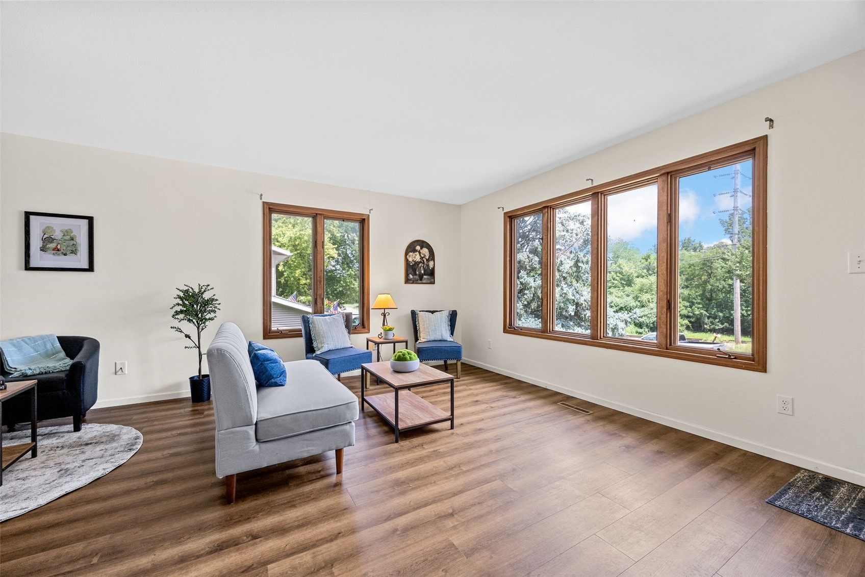 1914 12th Avenue Coralville IA 52241