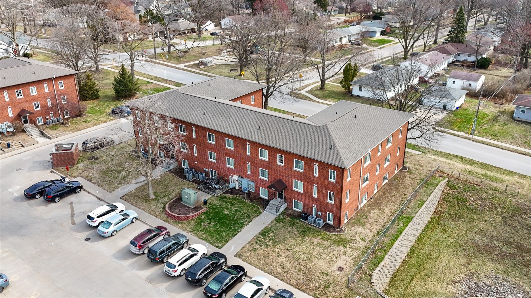 100 Grandview Court Iowa City IA 52246