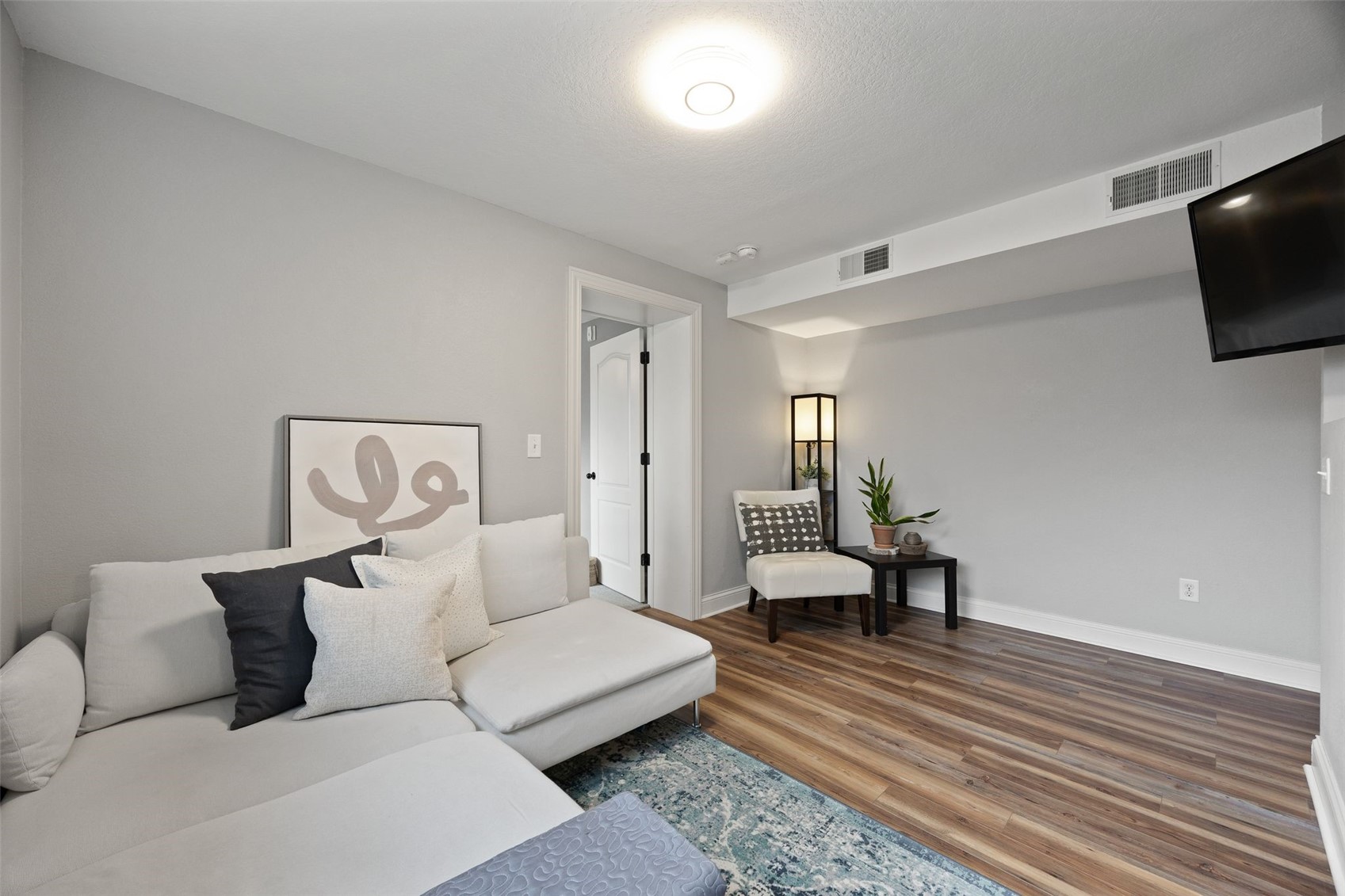 100 Grandview Court Iowa City IA 52246
