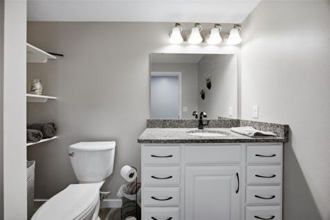 6371 Muirfield Drive SW Cedar Rapids IA 52404