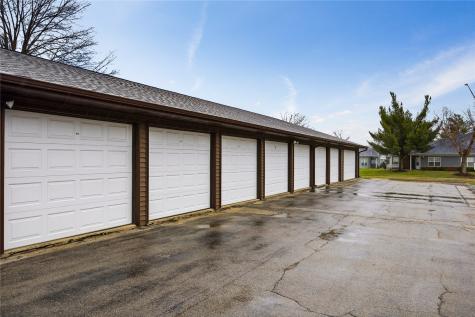 830 Kerry Lane SE Cedar Rapids IA 52403