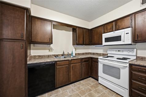 830 Kerry Lane SE Cedar Rapids IA 52403