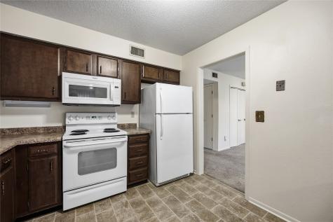 830 Kerry Lane SE Cedar Rapids IA 52403