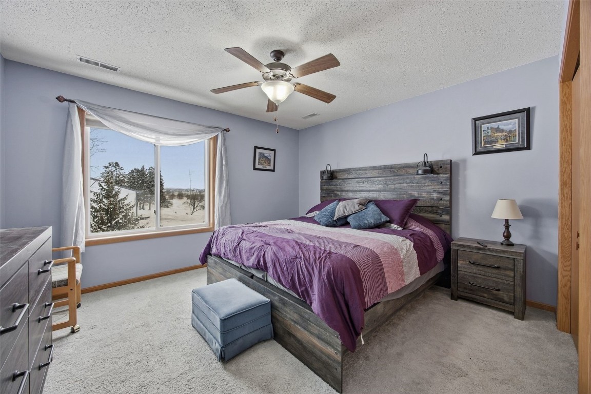 3555 Stoney Point Road Cedar Rapids IA 52404