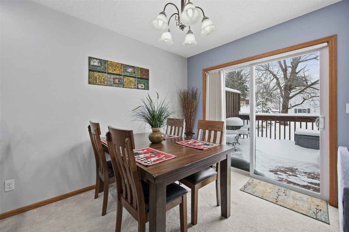 3555 Stoney Point Road Cedar Rapids IA 52404