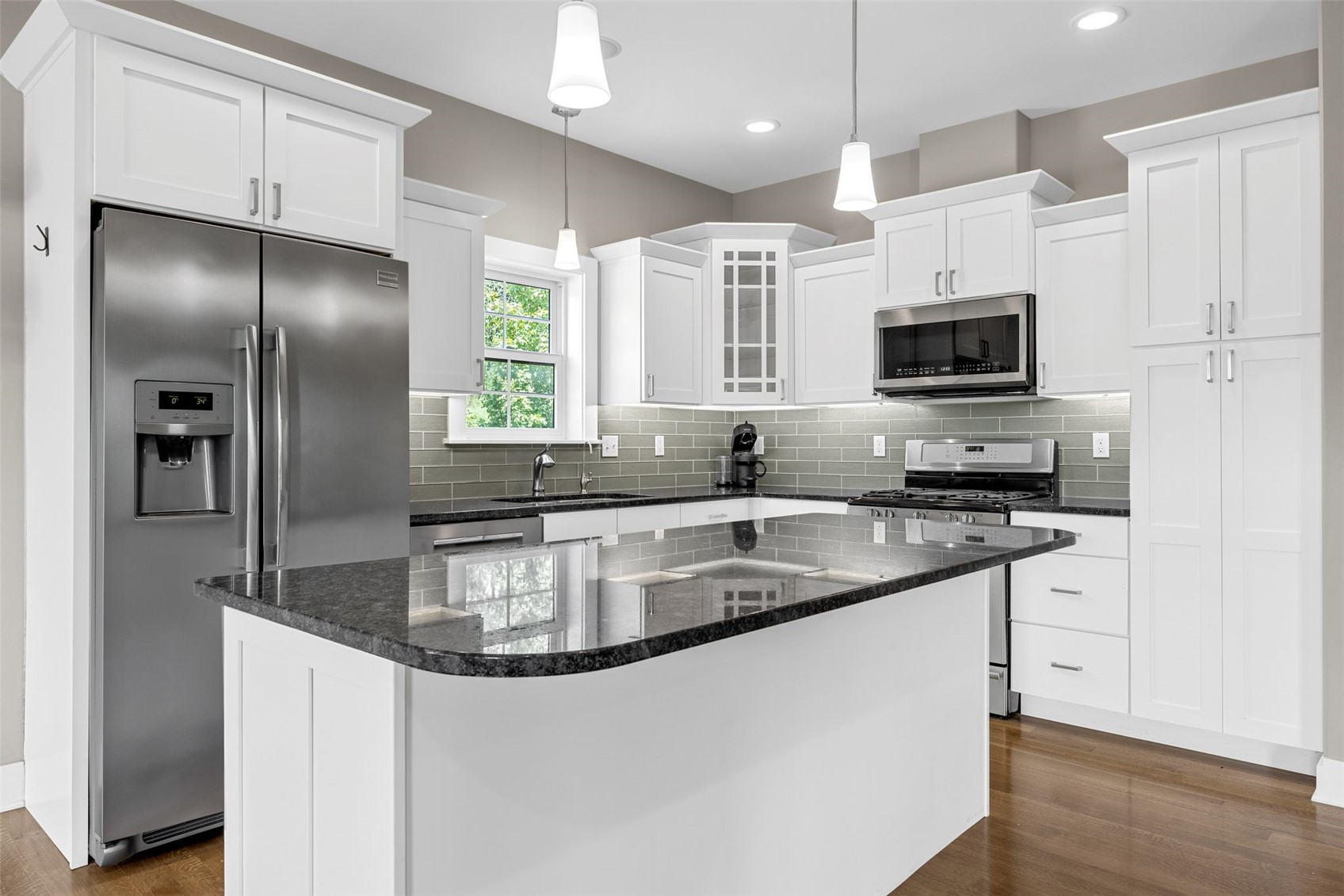 802 Ryan Court Iowa City IA 52246