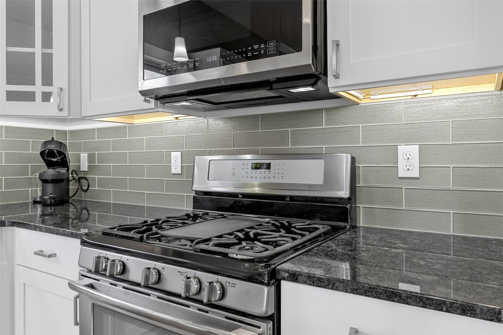 802 Ryan Court Iowa City IA 52246
