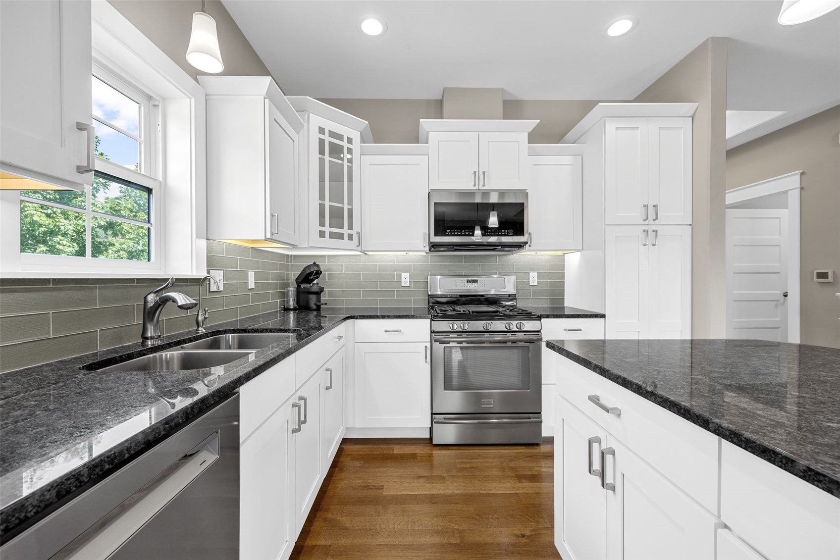 802 Ryan Court Iowa City IA 52246