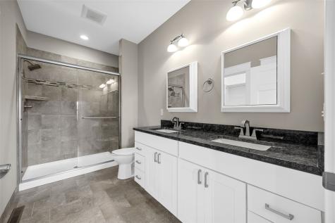 802 Ryan Court Iowa City IA 52246