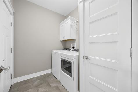 802 Ryan Court Iowa City IA 52246