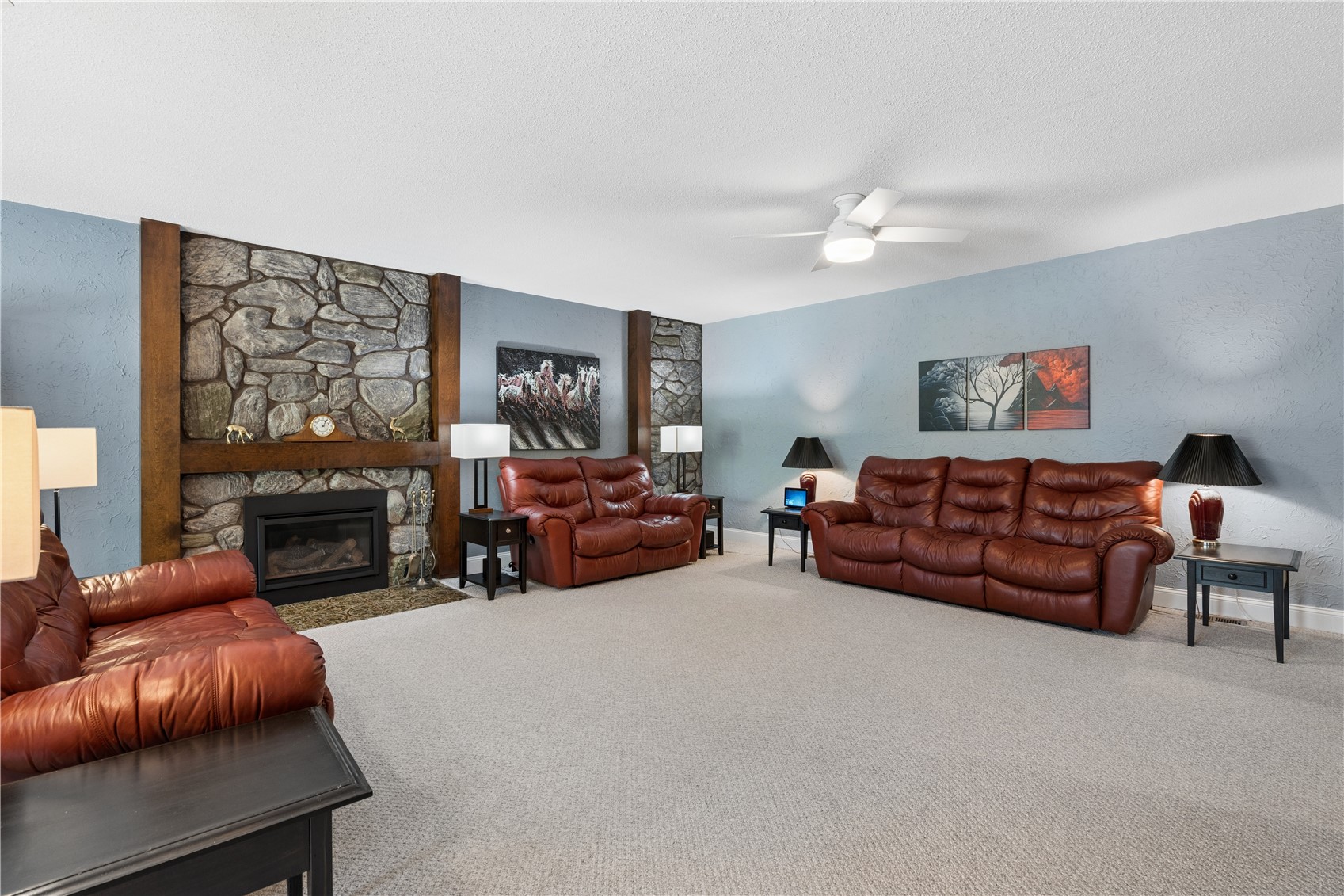 10611 Hawks Haven Road Cedar Rapids IA 52411