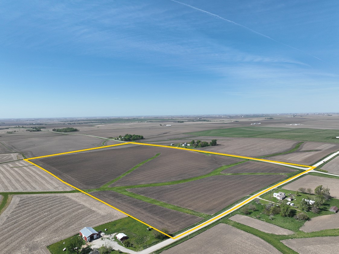 US-218/56TH Street Dysart IA 52224