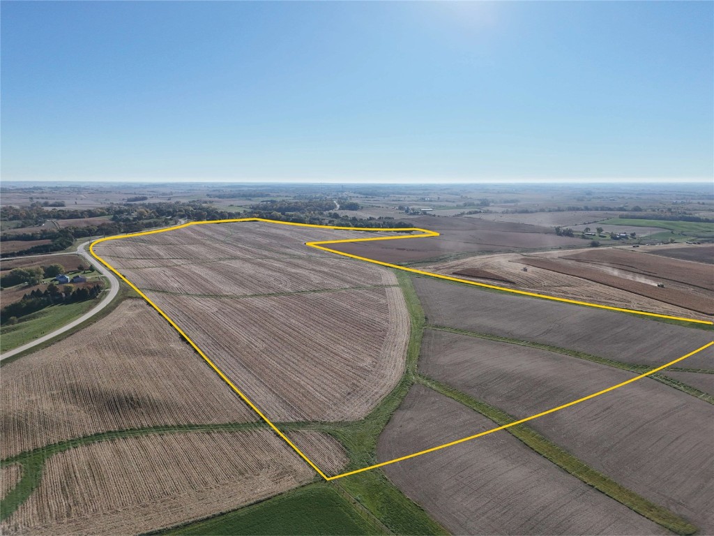 Co. Home Road & Amber Road Anamosa IA 52205