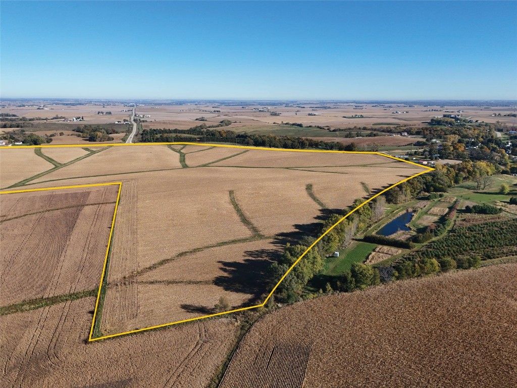 Co. Home Road & Amber Road Anamosa IA 52205