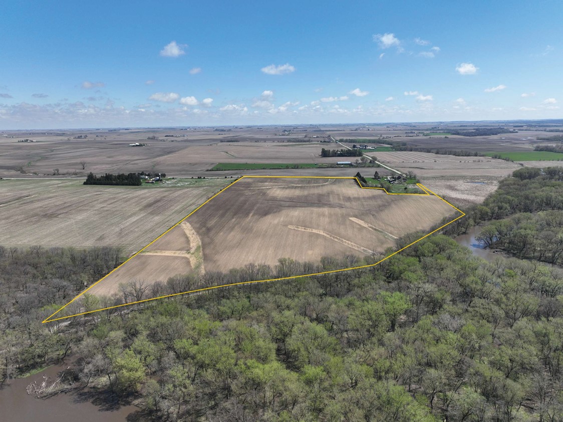 Stewart Avenue Coggon IA 52218
