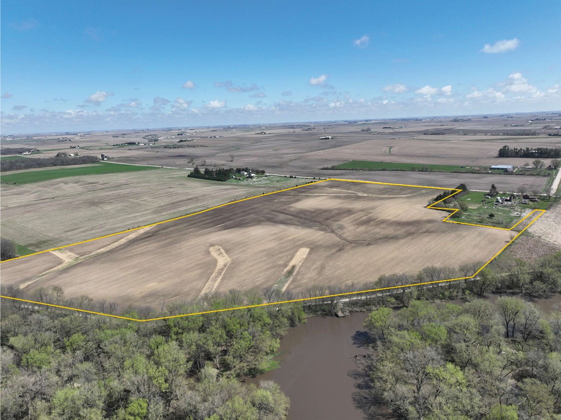 Stewart Avenue Coggon IA 52218