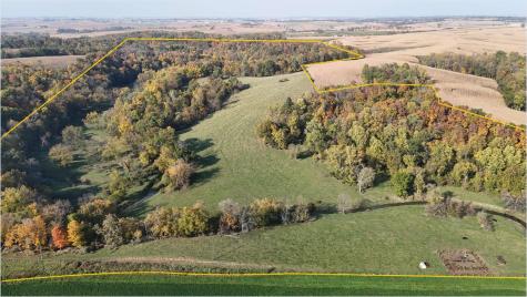 Bluebird Road Cascade IA 52033