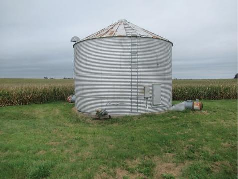 718 Grant Avenue Tipton IA 52772