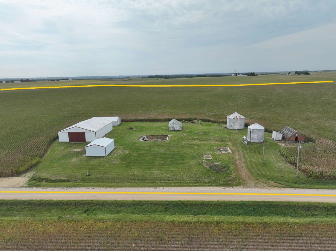 718 Grant Avenue Tipton IA 52772