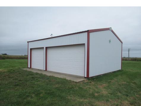 718 Grant Avenue Tipton IA 52772