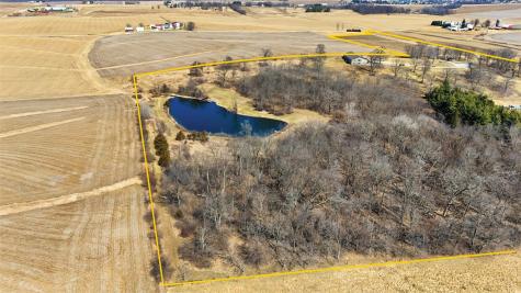 886 Henik Road Mt Vernon IA 52314
