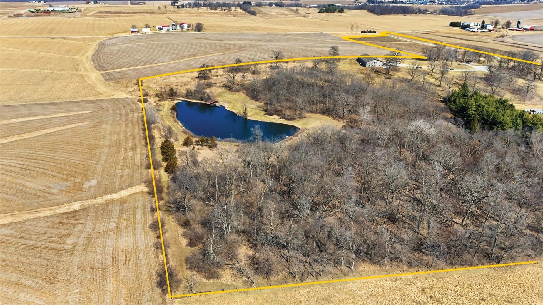 886 Henik Road Mt Vernon IA 52314