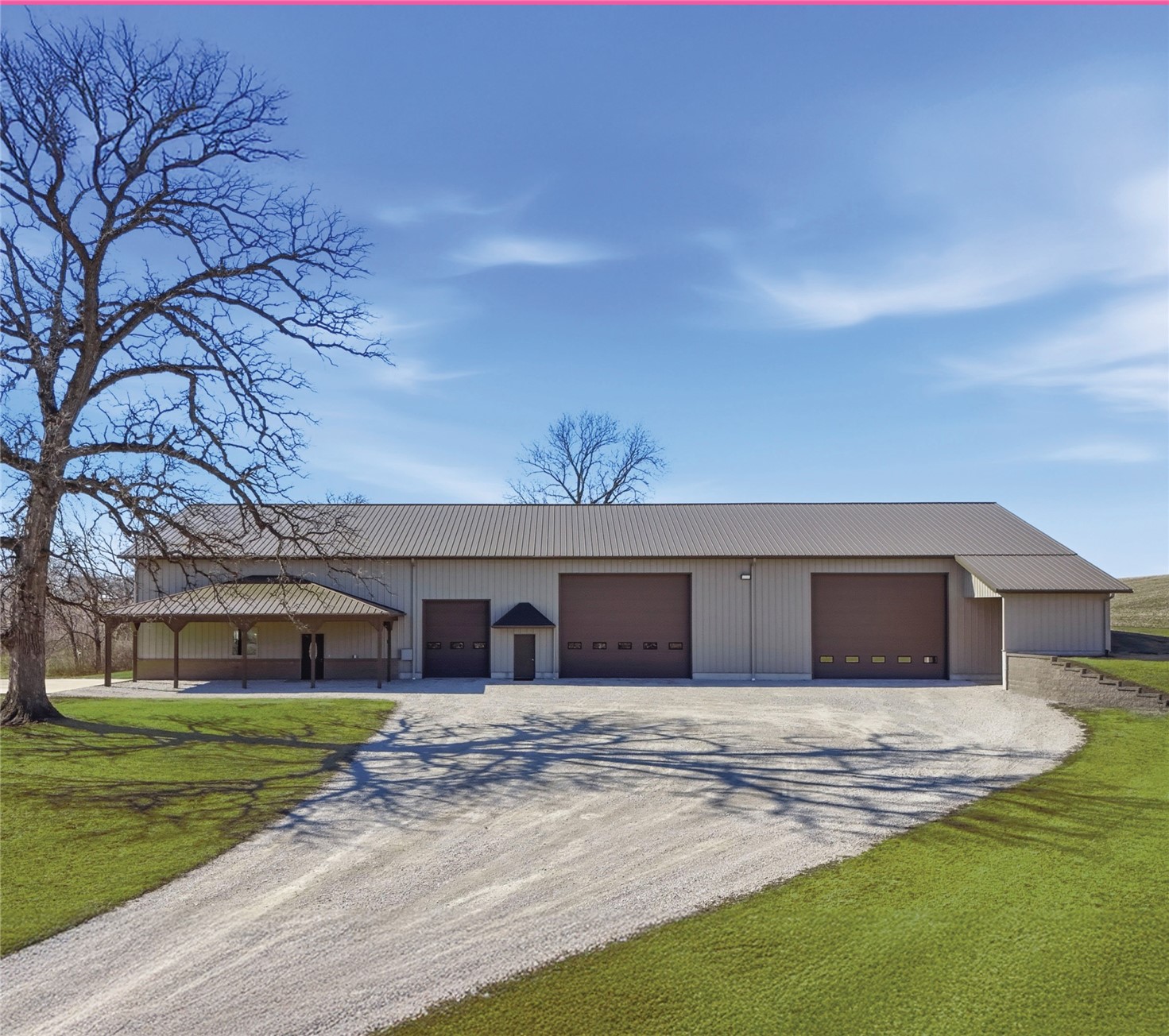 886 Henik Road Mt Vernon IA 52314