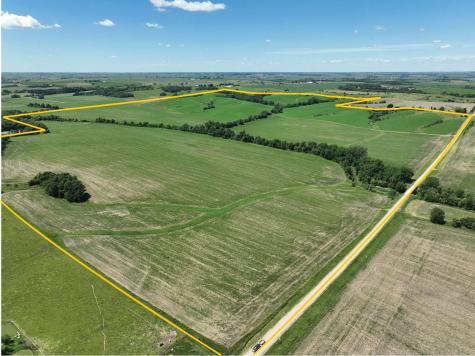 3202 170th Street Brooklyn IA 52211