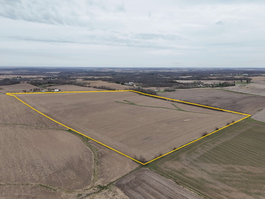 Ivanhoe Road Ely IA 52227