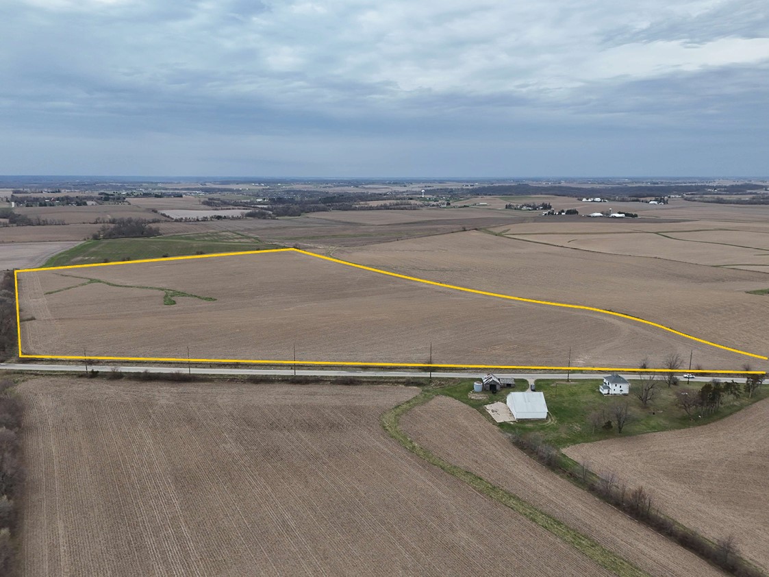 Ivanhoe Road Ely IA 52227