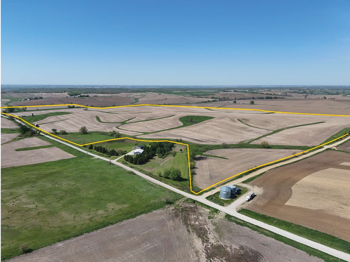 P Ave. & Benton-iowa Road Marengo IA 52301