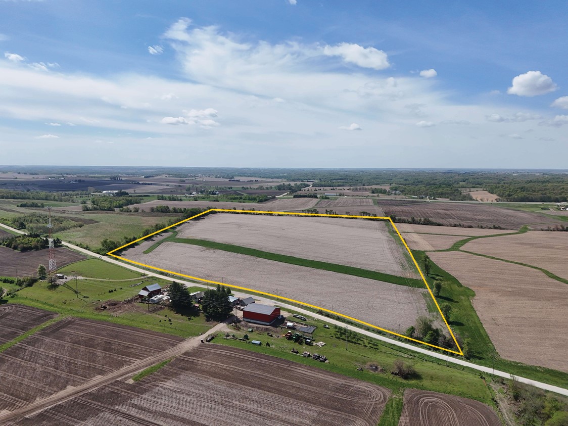 E Bertram Road Mt Vernon IA 52314