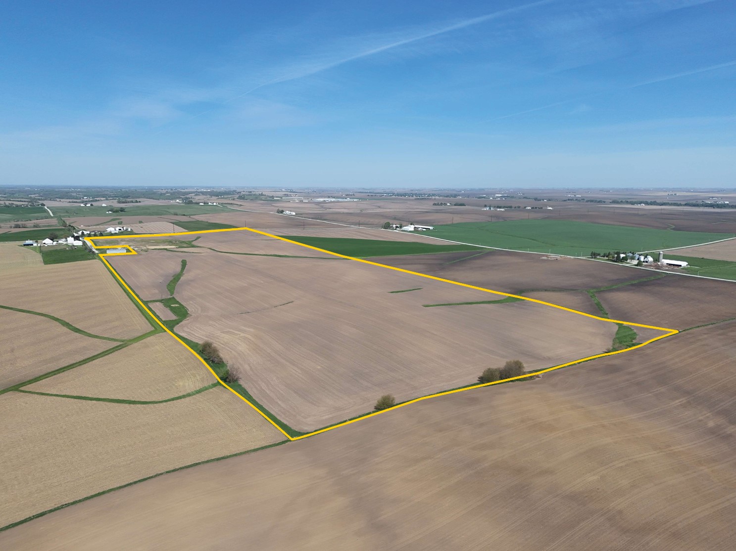 79TH St. Dr. & 23rd Ave. Drive Marengo IA 52301