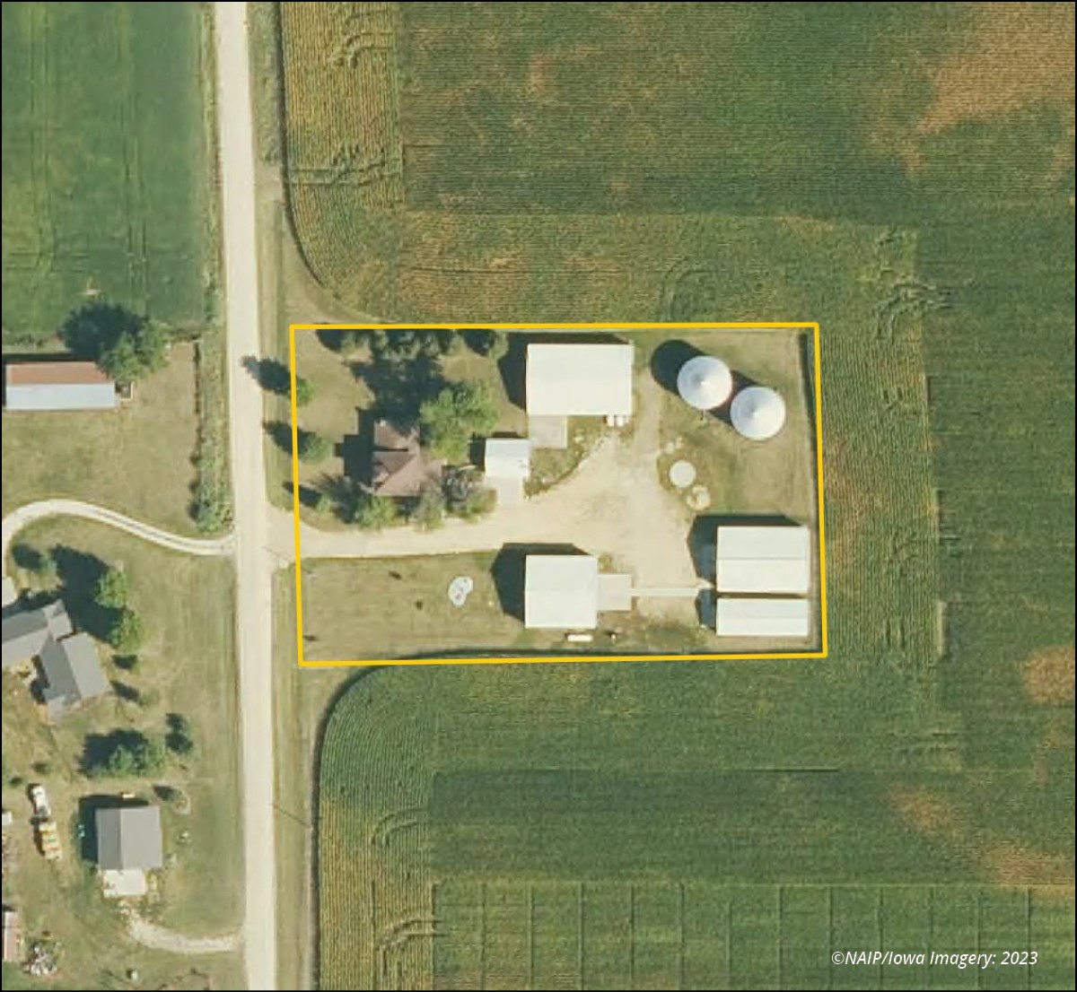 8406 110th Avenue Wyoming IA 52362