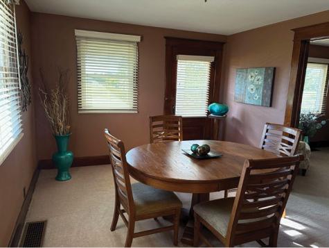 8406 110th Avenue Wyoming IA 52362