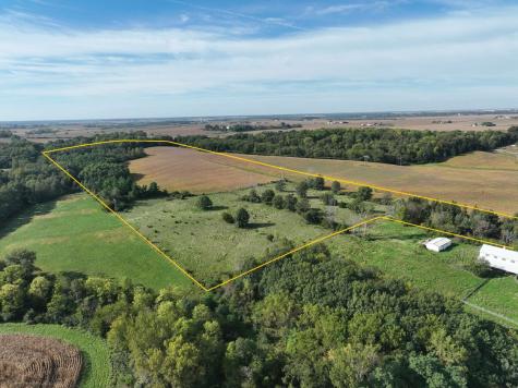 Klouda Road Ely IA 52227